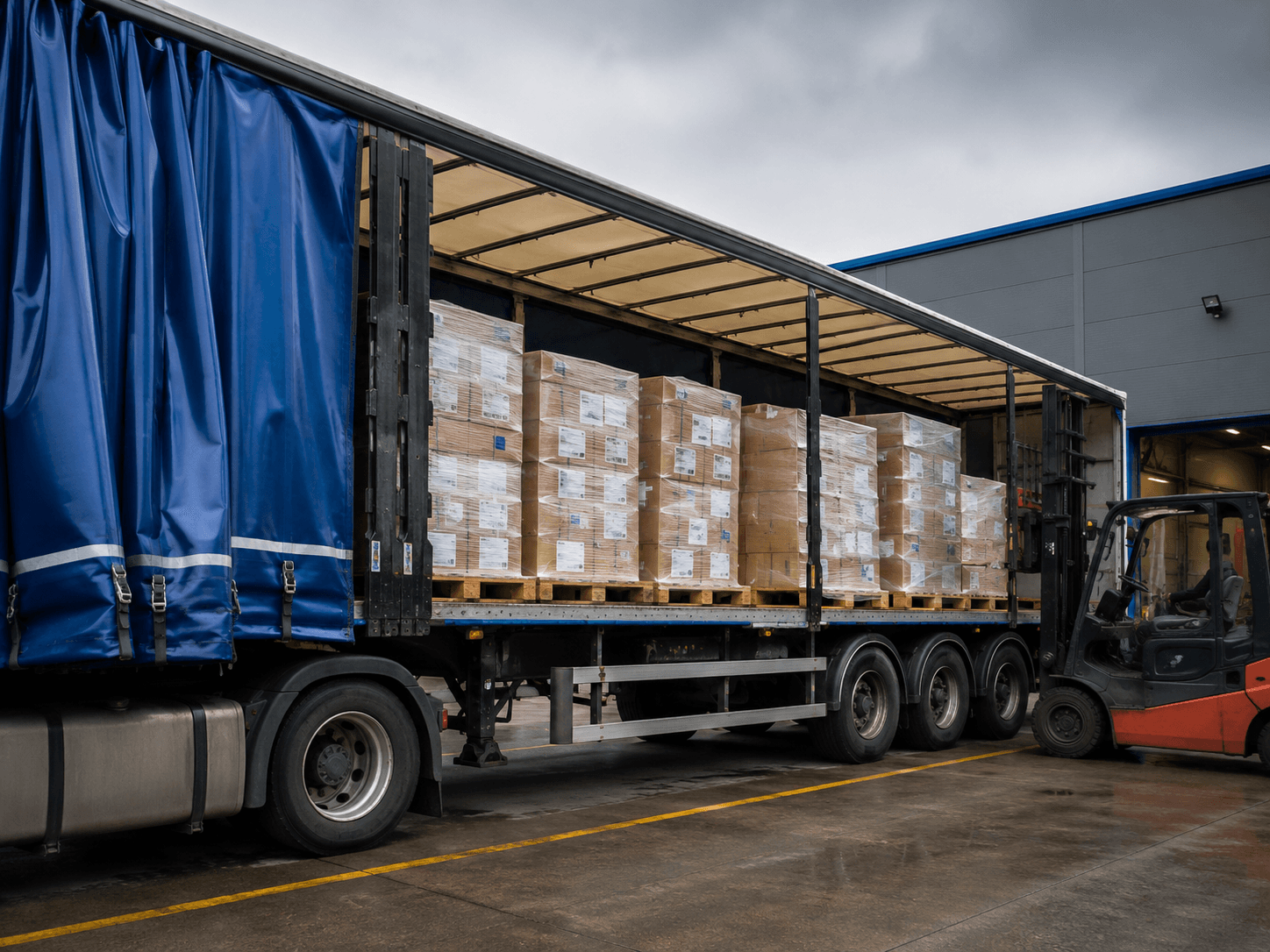 Curtain-side / Box Trailer